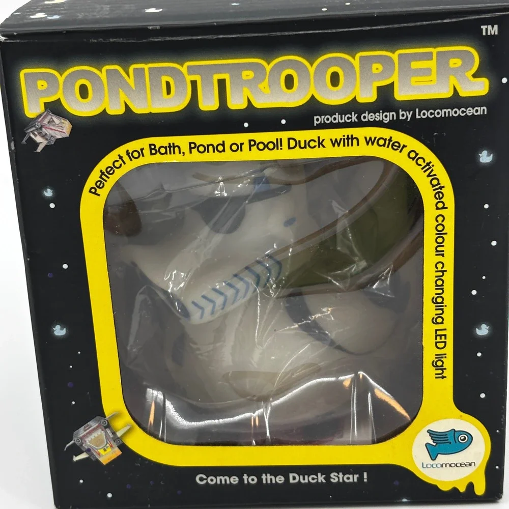 Locomocean‎ Pondtrooper Rubber Duck White Star Wars Stormtrooper LED NIB